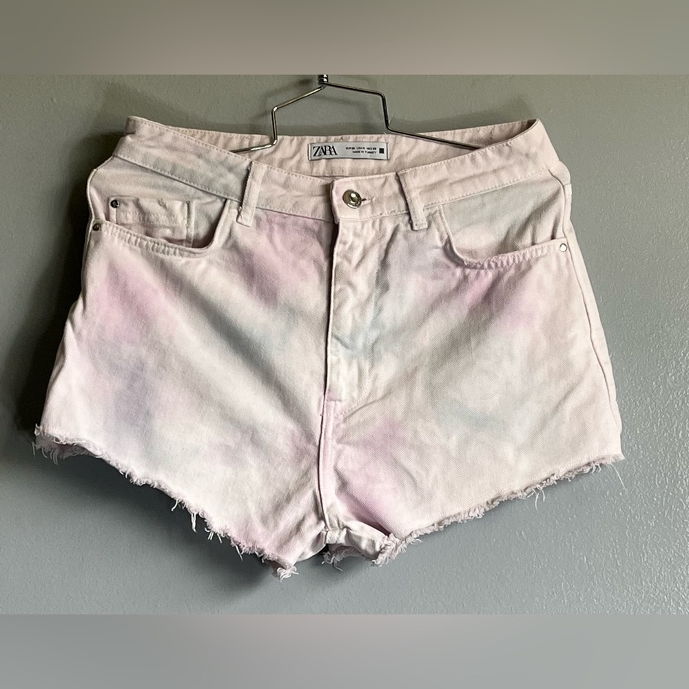 Women’s Zara shorts‎ tide  size 6